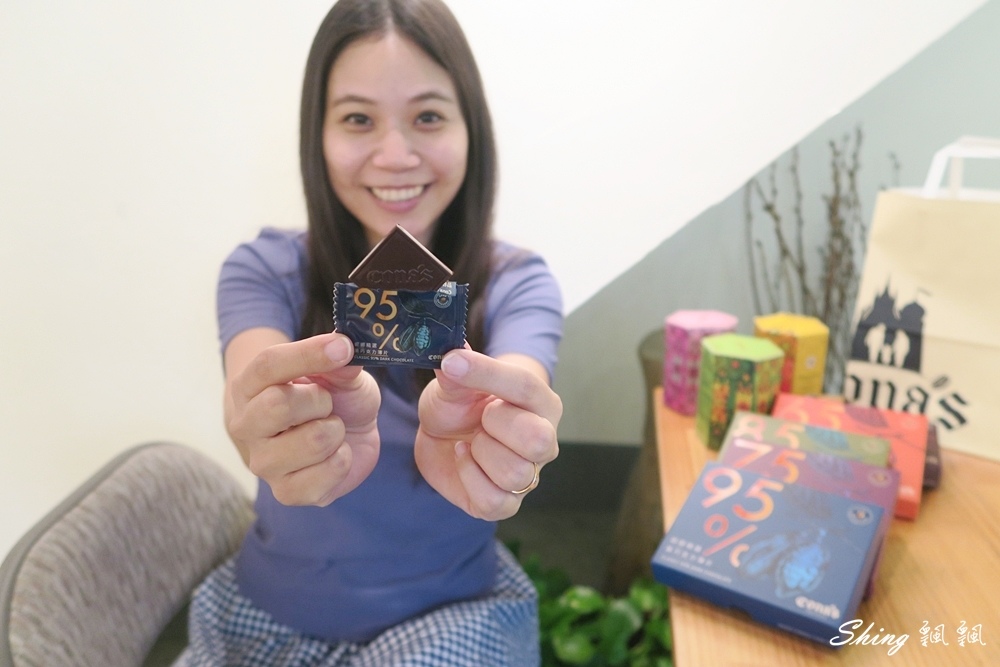 Cona’s妮娜巧克力-榮獲世界巧克力大賽「金牌認證」，還有最適合送禮的絕美星座巧克力禮盒!! @博士生瘋狂日記