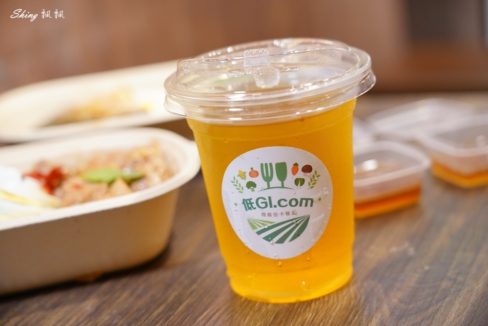 低GI.com精緻低卡餐盒板橋店-高貴不貴精緻百元便當，板橋便當外帶推薦!! @博士生瘋狂日記