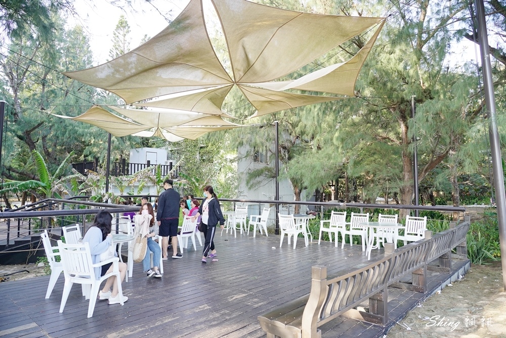及林春咖啡Gilly Primarera-澎湖最美海景咖啡館推薦，還可以在森林裡面盪鞦韆，看無敵海景! @博士生瘋狂日記