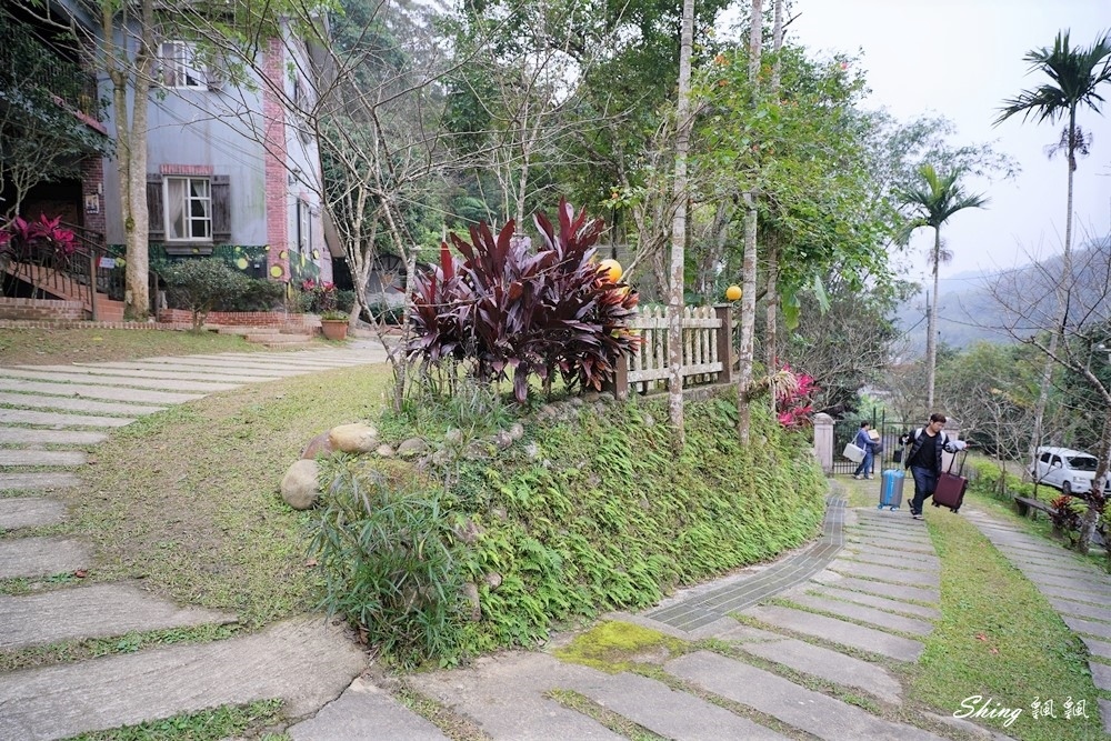 百吉星墅莊園-森林系大溪包棟住宿推薦，跟滿山滿谷螢火蟲一起睡一晚!! @博士生瘋狂日記