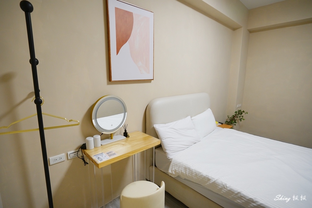 澎湖淳夏文旅-澎湖20人包棟民宿推薦，奶茶色系清新舒適，還有超大客廳KTV+電動麻將桌 @博士生瘋狂日記