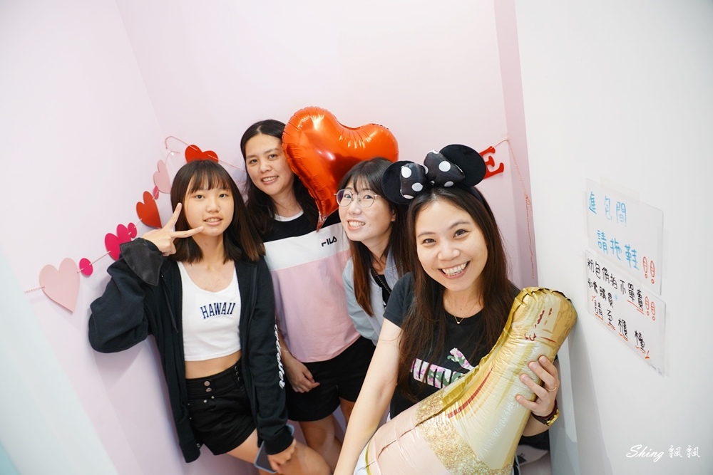 台中一中商圈UCUBE韓式拍貼-大型變裝拍貼店家，朋友聚會留下紀念更好玩!! @博士生瘋狂日記